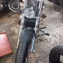2006 Harley Davidson V-Rod Bubs Pipes Matte Black 8,000 Miles A  Winner Two To Choose