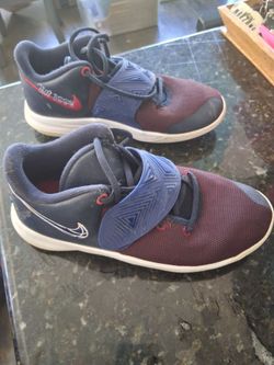 Nike Low-Top Basketball Sneakers size 6