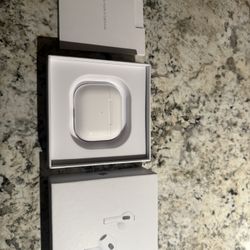 Airpods pro 3rd generation Noise cancellation 
