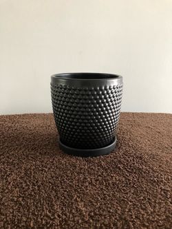 Black Ceramic Planters