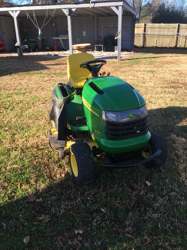 John Deere L120 automatic