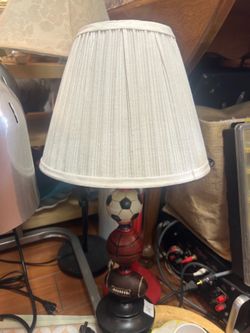 Sports-themed table lamp