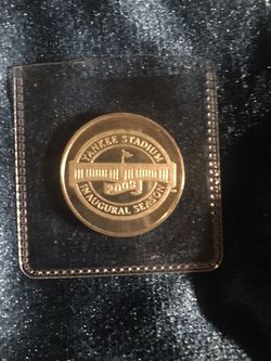 Rare!! Silver coin 2009 Yankee stadium inaugural season