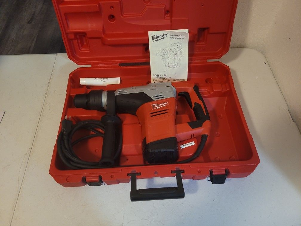 Milwaukee Rotary Hammer  