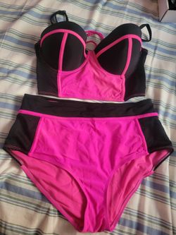 Women's bathing suit