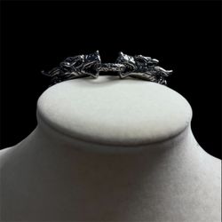 Solid Double Headed Dragon Bracelet