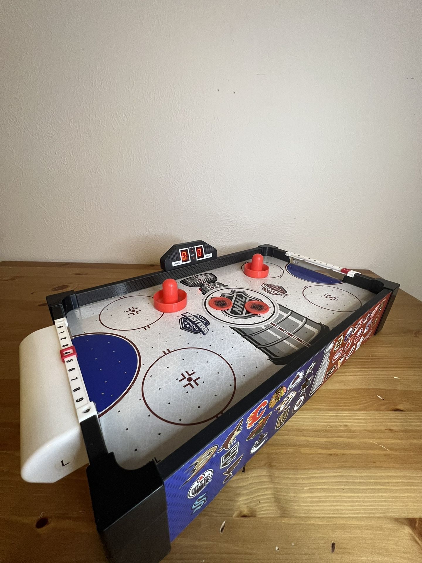 NHL Table Top Hover Hockey for Sale in Littleton, CO OfferUp