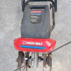 Cultivador Eléctrico TROY-BILT