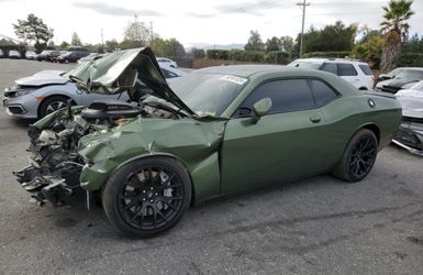 PART OUT CHALLENGER SCAT PACK / SRT / 6.4L 