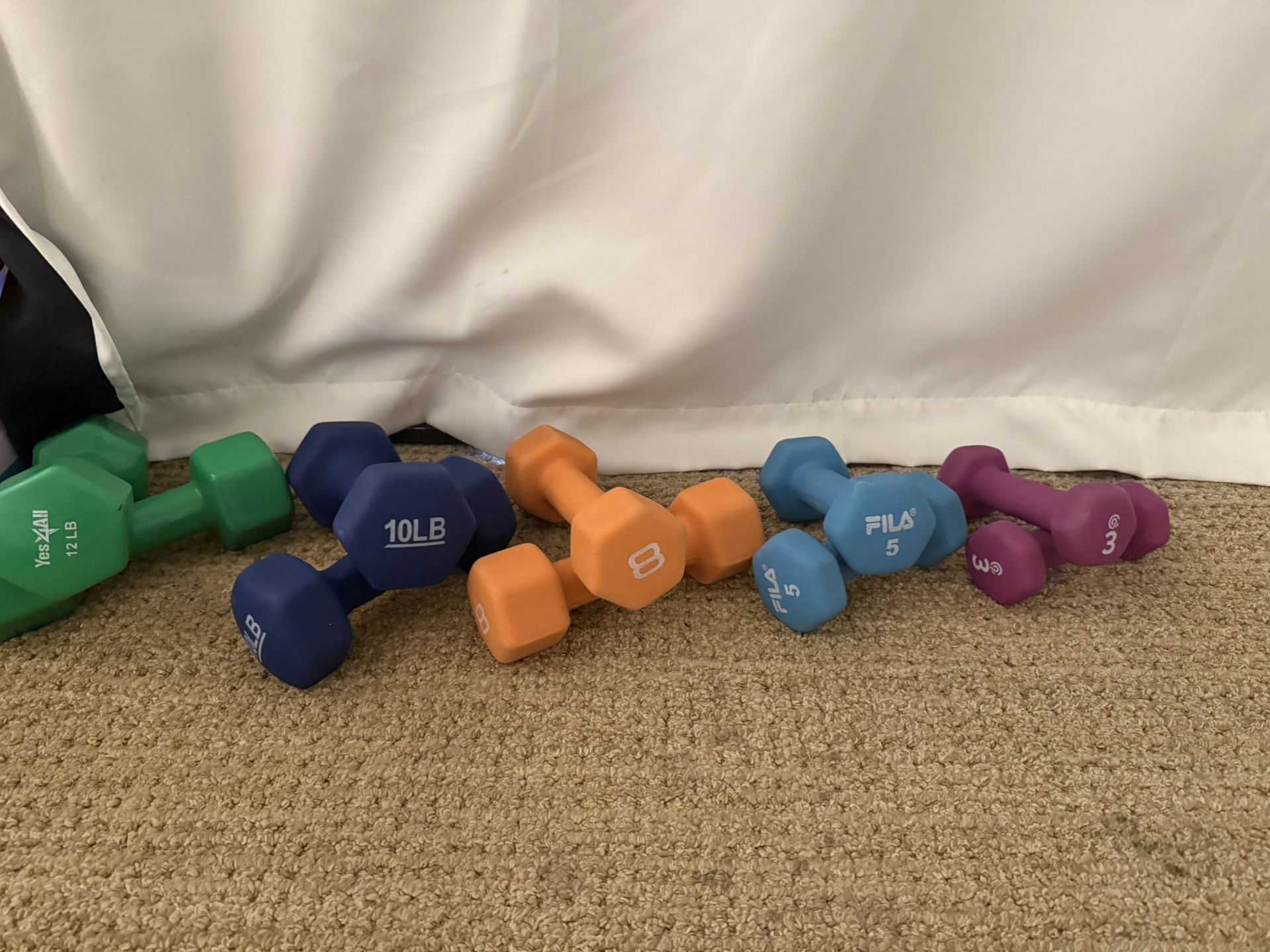 Full Dumbbell Set – 6 Pairs (3 to 12 lb)