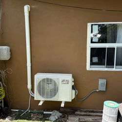 Mini Split