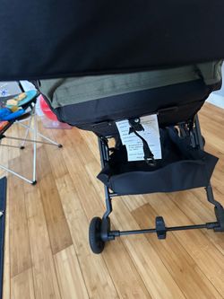 Mom push compact stroller