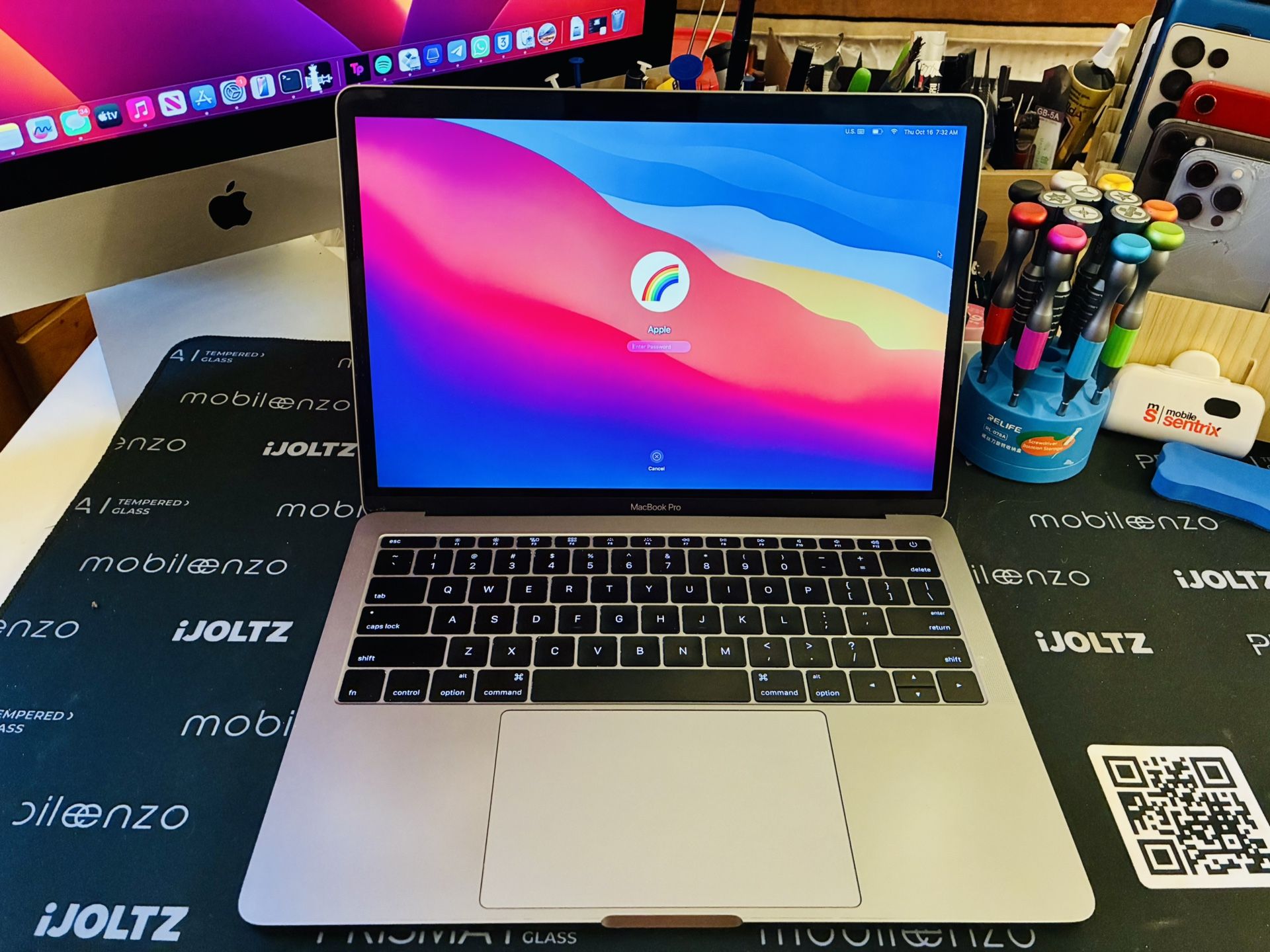 13” MacBook Pro A1708 i5 8GB Ram 256Gb SSD