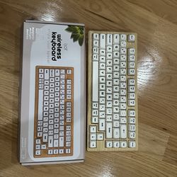 Wood tone wireless keyboard