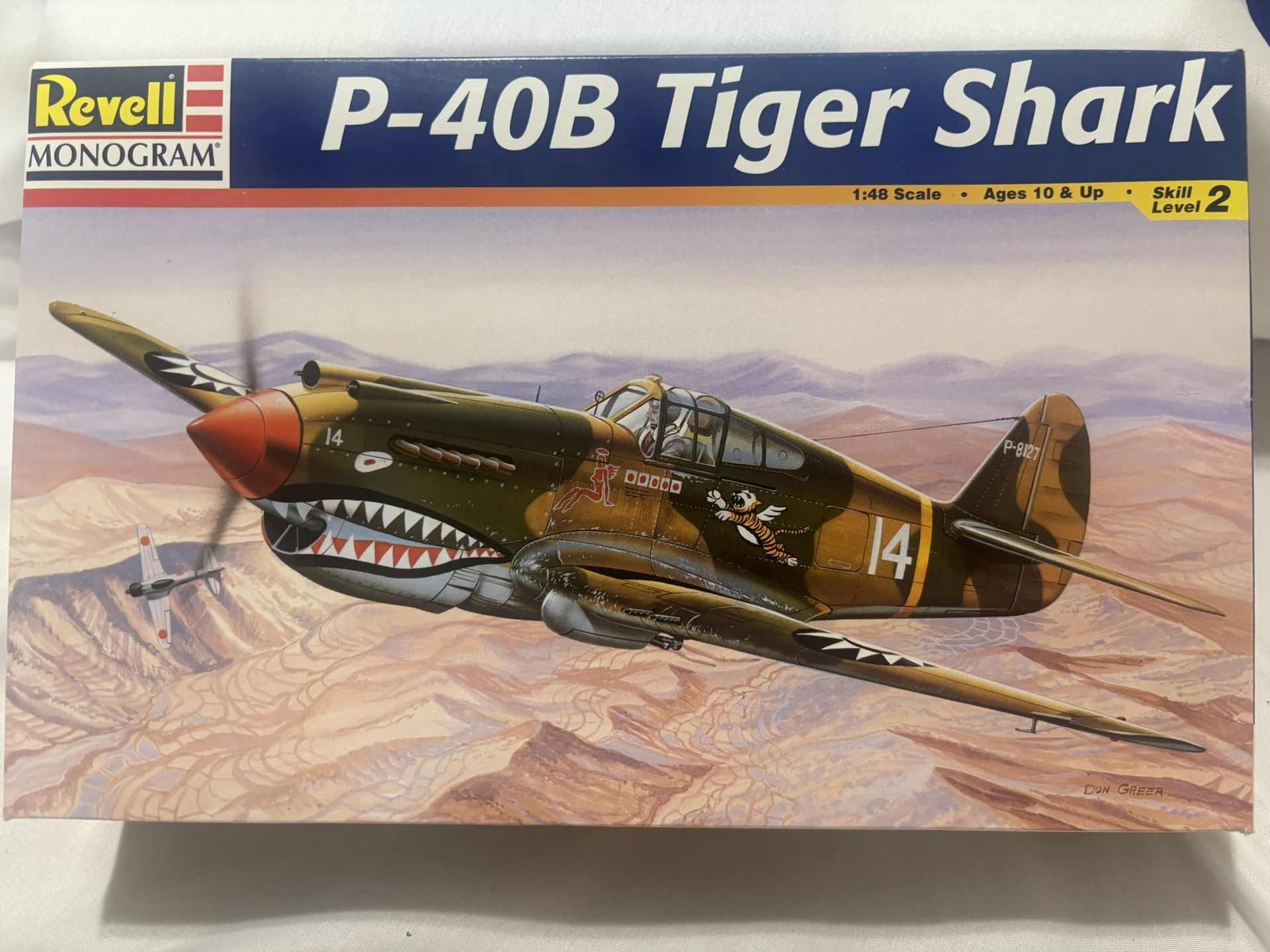 Revell Model Kit - P-40B Airplane