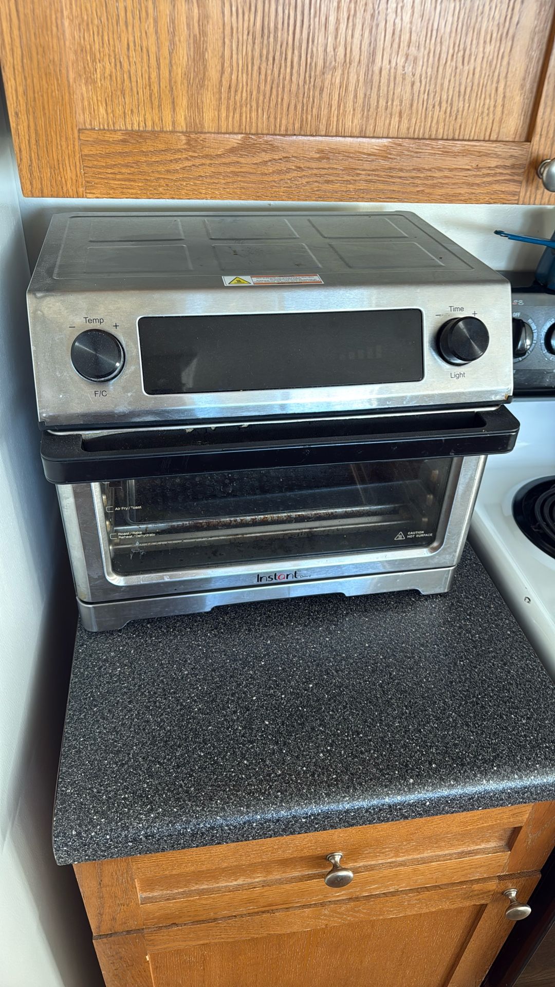 Dehydrator rotisserie oven