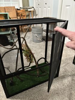 Terrarium …Fully Screened For Chameleon