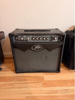 Peavey Vypyr 15 15W Modeling Combo Amp 2-Channel for Electric Guitar 8Ω