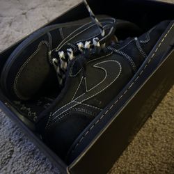 Jordan 1 Black Phantom 