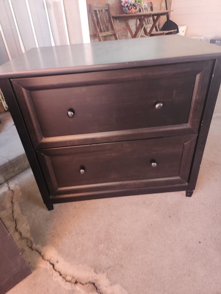 Desk With Hutch And Matching File Cabinet