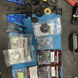 Traxxas Xmaxx Slash 4x4 And More Parts 