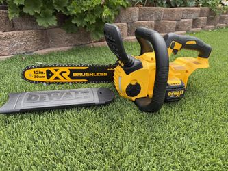20V MAX 12 in. Cordless Battery Powered Chainsaw (Tool Only)