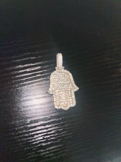 Diamond Pendant Hamsa Hand