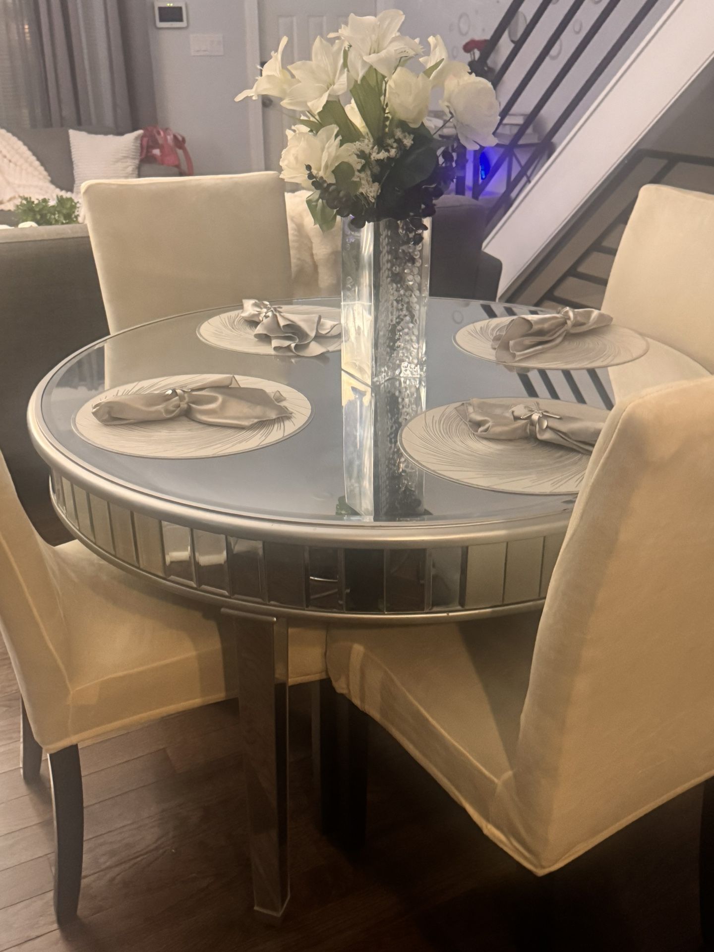 Elegant Mirror Dining Room Table With Chairs