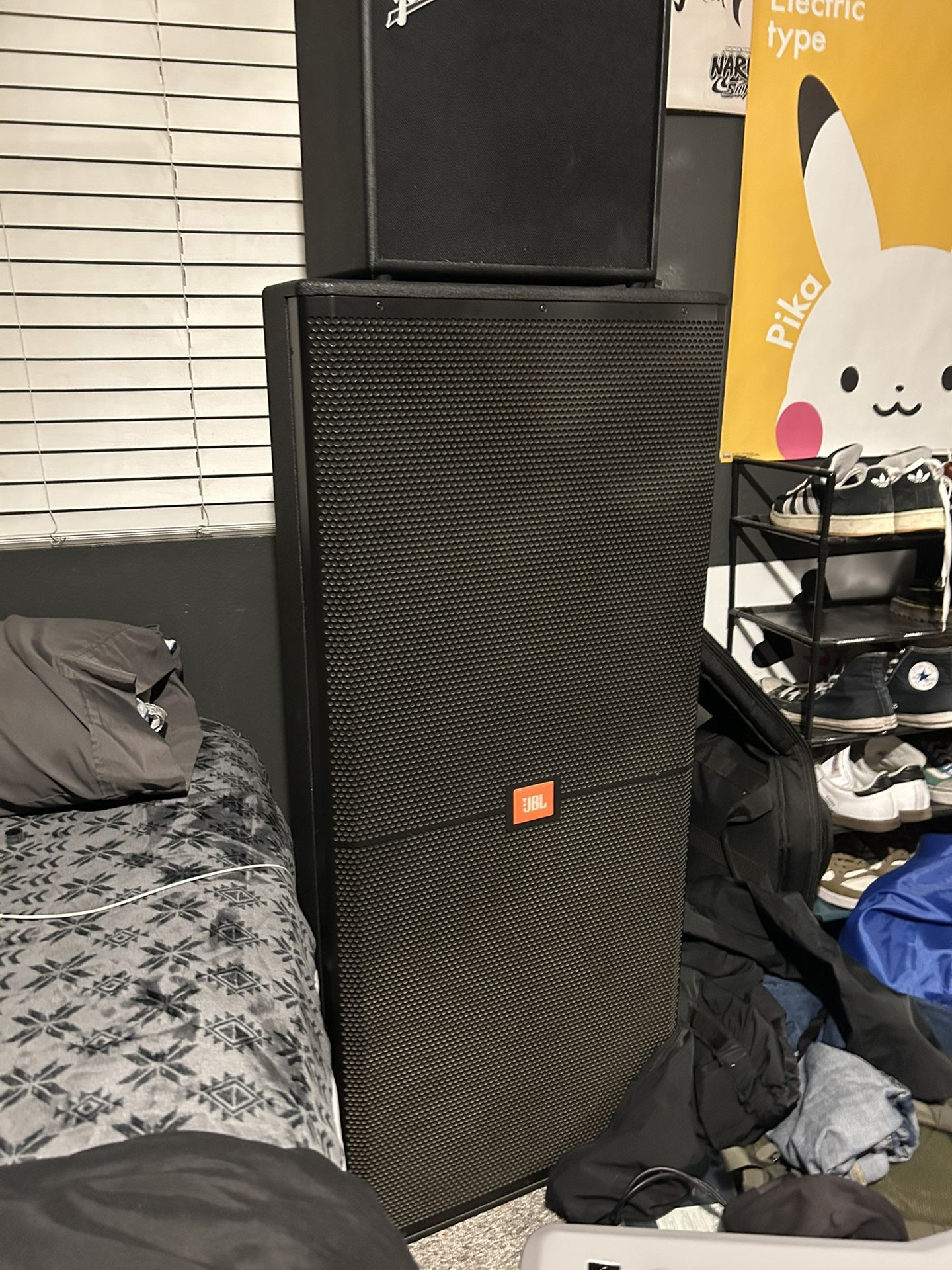 JBL SRX700