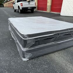 NEW Mattress Queen Size Pillowtop With Box Spring // Offer  🚚