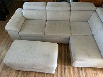 Light Gray Sectional Sofa with Ottoman