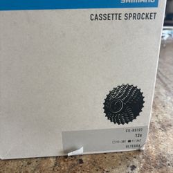 Ultegra 12 Speed 11-30 Cassette (Like New)