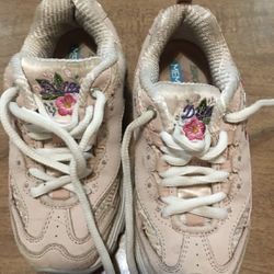 Skechers D Lites Bright Blossom Memory Foam Shoes Sneakers  kids size 11