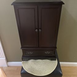 Vintage Bombay Company 21,5”x13,5”x 8,5” Wood Jewelry Box/ Chest Mirror Cabinet