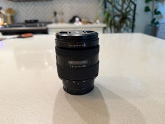Sony 16-50mm f/2.8 SSM SAL1650 — A-Mount — Excellent Condition