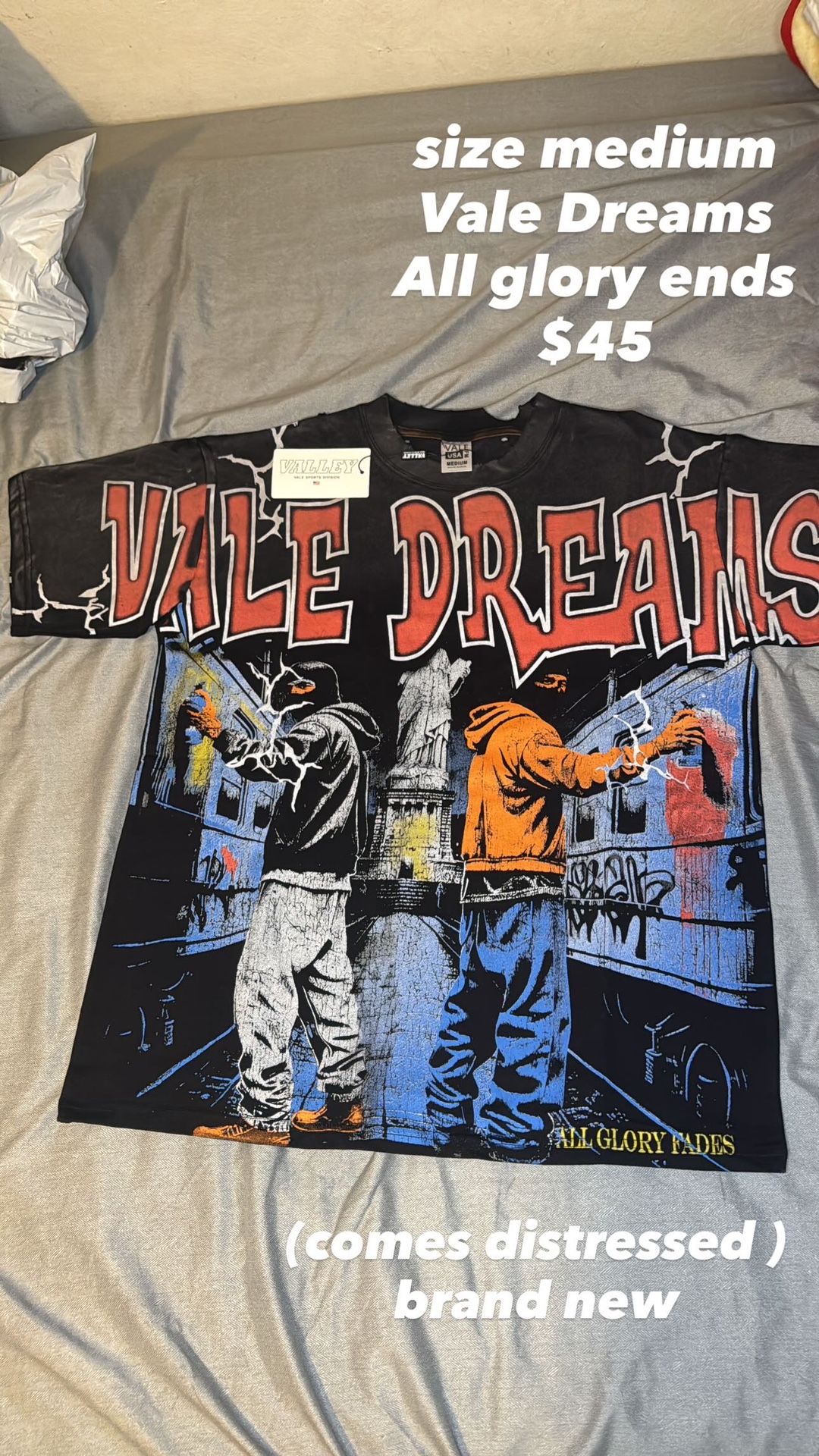 Size Medium Vale Forever T-Shirt Graphic