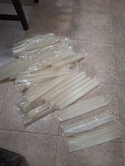 Glue heat gun sticks. 5 in each package