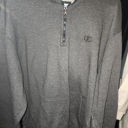 Men's Champion Half Zip Pullover Size Large
