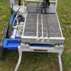 working Kobalt 10" Tile saw with Rolling Stand 