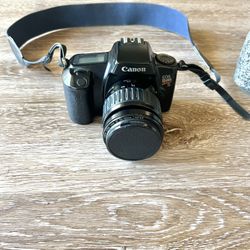 Canon EOS Rebel S - 35-105mm zoom lens - Vintage SLR Camera 