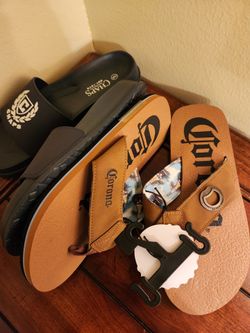 Chaps Slide Sandals & Corona Flip Flops Bundle size 9