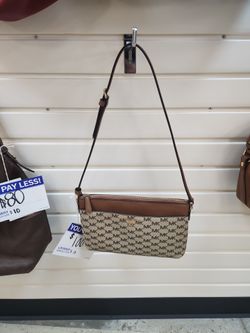 Michael kors purse 2272