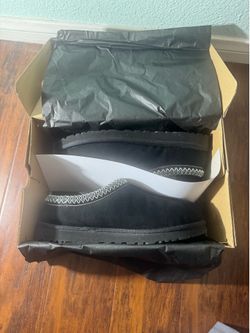 UGG Tasman II Slipper size 9