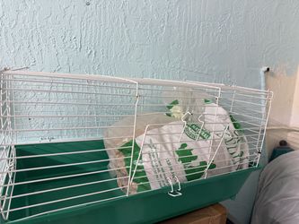 Hamster/Guinea Pig Cage for Sale.