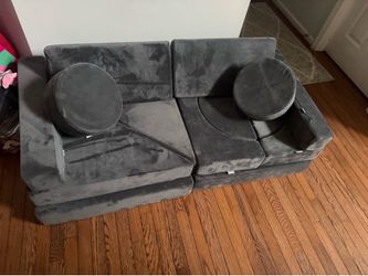 Nugget couch
