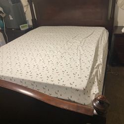 Cal King Bedroom Set $500 OBO. 