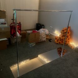 Heavy-duty retail clothing rack – chrome – 6ft – boutique/display