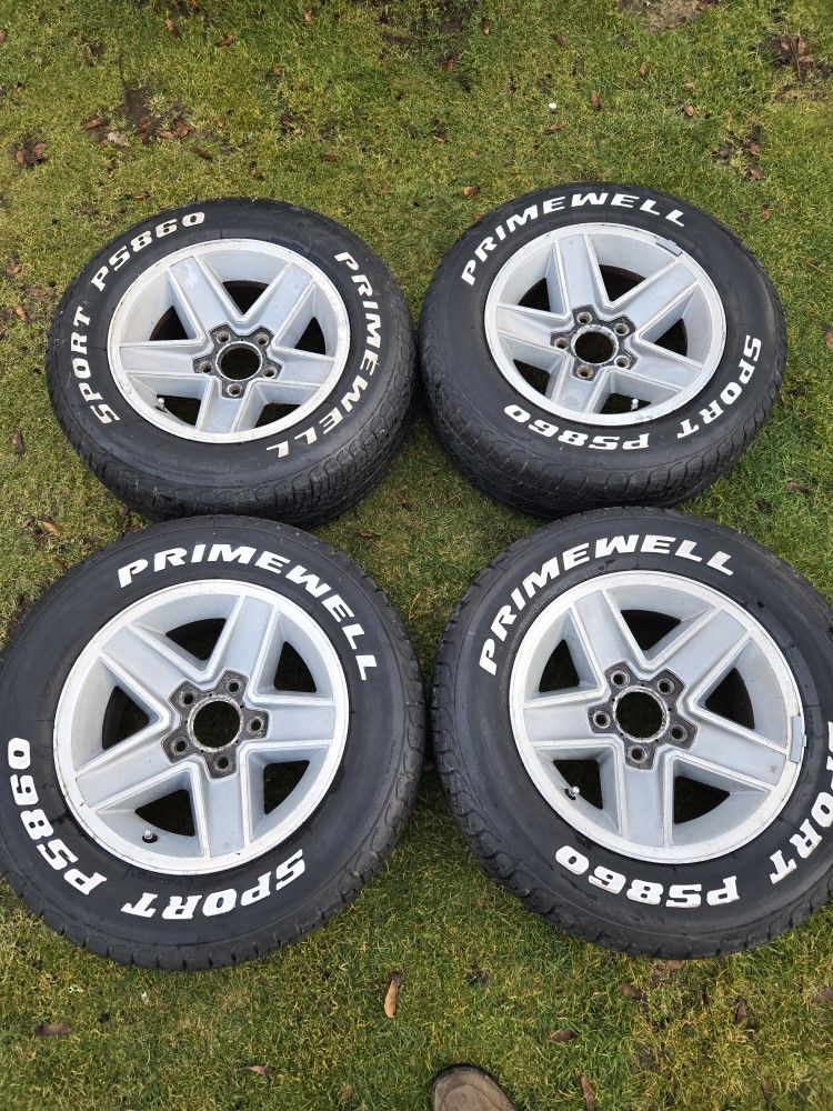 15"GM Wheels AND TIRES 15x7