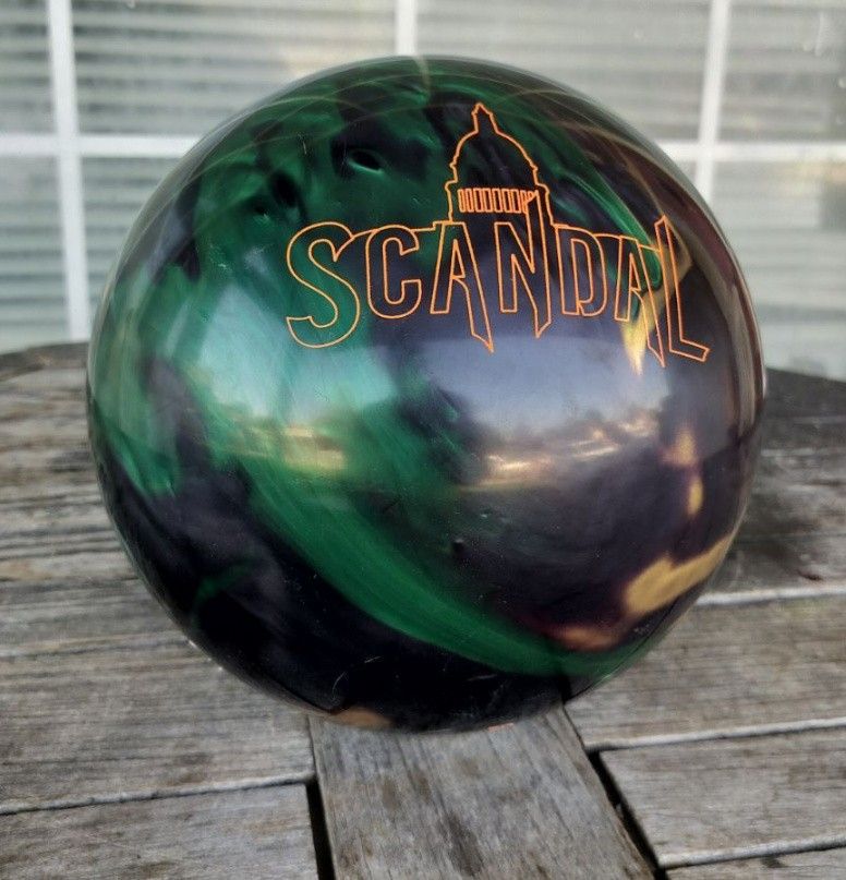 Hammer Scandal Carbon Fiber Infused Bowling Ball