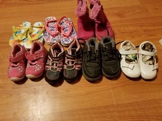 ZAPATITOS PARA NIÑA